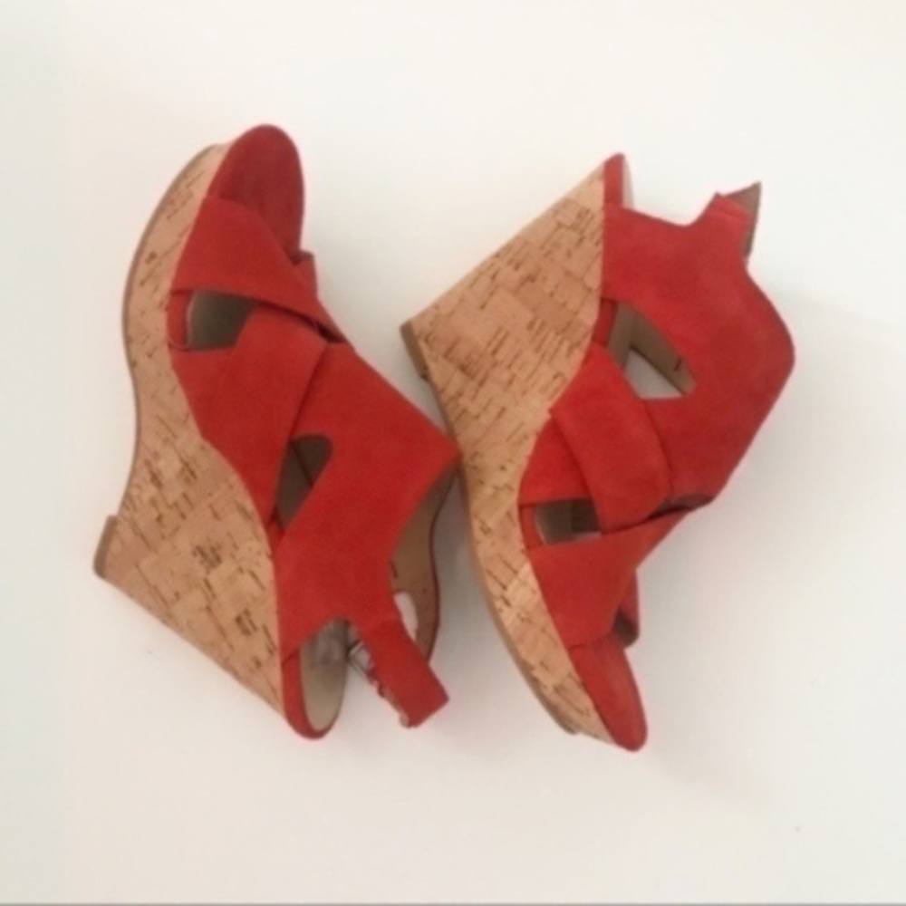 New Dolce Vita sexy Suede wedges~ size 8.5